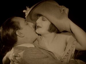 Miss De Putti? That's not Emil. I said, that's not Emil! What? Oh, I see. (Oh dear.)