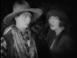 She also believes this guy is a federal agent? Um, I would ask for some ID there, Jane.