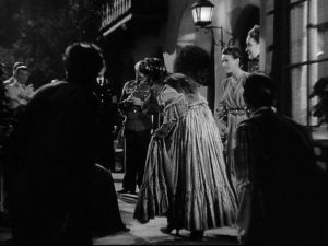 High heels. On Dietrich. Case closed.