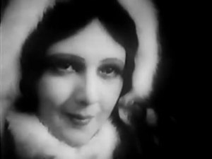 Sarai is still on the hunt.