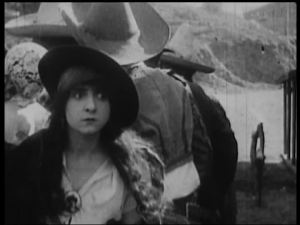 A proactive heroine? How extraordinary!