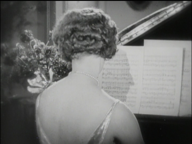 Some nice shadowy touches.