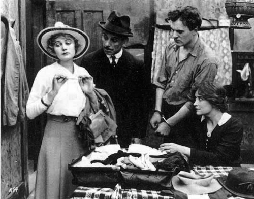 Oh no! Will Thomas be arrested?