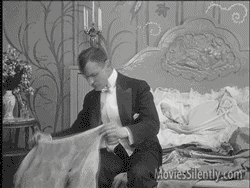 Underwear confusion in "The Oyster Princess"