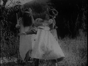 Hey, movie, can I see what’s going on? Movie? Movie?