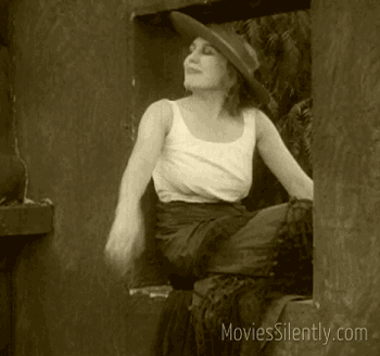 burlesque-on-carmen-bye-bye