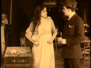 a-fool-there-was-1915-image-15