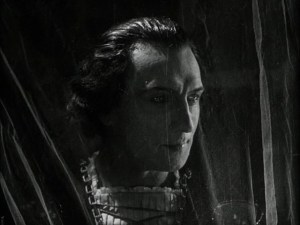 Peekaboo! Kean sees you!