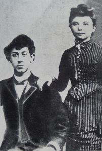 The very young Boris and Bessie Thomashefsky